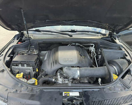 Черный Додж Дюранго, объемом двигателя 5.65 л и пробегом 157 тыс. км за 33000 $, фото 7 на Automoto.ua