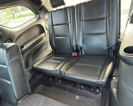 Черный Додж Дюранго, объемом двигателя 5.65 л и пробегом 157 тыс. км за 33000 $, фото 15 на Automoto.ua