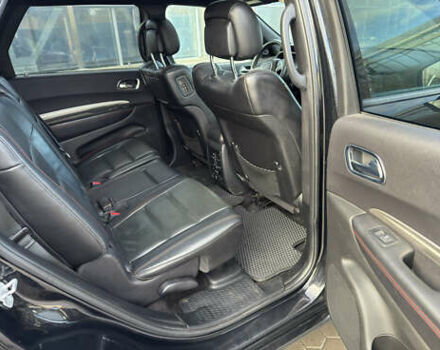 Черный Додж Дюранго, объемом двигателя 5.65 л и пробегом 157 тыс. км за 33000 $, фото 12 на Automoto.ua