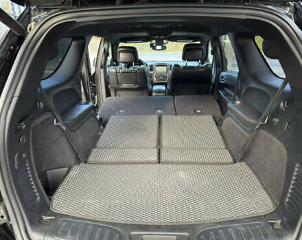 Черный Додж Дюранго, объемом двигателя 5.65 л и пробегом 157 тыс. км за 33000 $, фото 18 на Automoto.ua