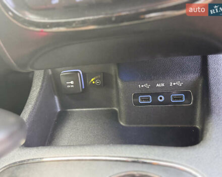 Чорний Додж Durango, об'ємом двигуна 3.6 л та пробігом 154 тис. км за 28000 $, фото 25 на Automoto.ua