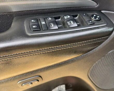 Чорний Додж Durango, об'ємом двигуна 3.6 л та пробігом 154 тис. км за 28000 $, фото 22 на Automoto.ua