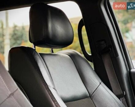 Черный Додж Дюранго, объемом двигателя 3.6 л и пробегом 239 тыс. км за 24800 $, фото 26 на Automoto.ua