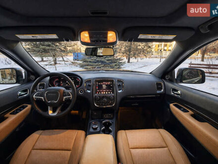 Черный Додж Дюранго, объемом двигателя 5.7 л и пробегом 168 тыс. км за 25800 $, фото 1 на Automoto.ua