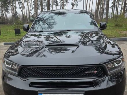 Черный Додж Дюранго, объемом двигателя 5.65 л и пробегом 126 тыс. км за 29000 $, фото 1 на Automoto.ua