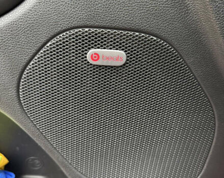 Красный Додж Дюранго, объемом двигателя 5.65 л и пробегом 195 тыс. км за 27000 $, фото 9 на Automoto.ua