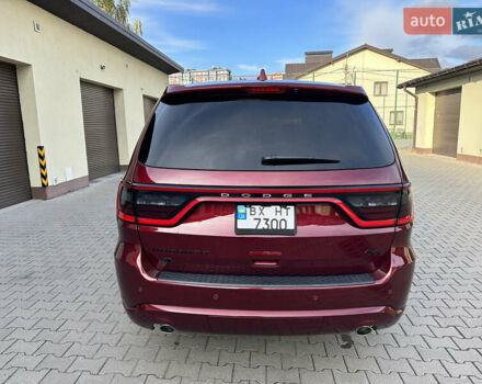 Красный Додж Дюранго, объемом двигателя 5.65 л и пробегом 37 тыс. км за 39900 $, фото 5 на Automoto.ua