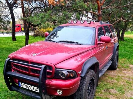 Додж Durango 1999 у Донецьку на Automoto.ua Червоний Додж Durango, об'ємом двигуна 5.2 л та пробігом 352 тис. км за 8000 $, фото 1 на Automoto.ua
