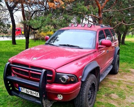Червоний Додж Durango, об'ємом двигуна 5.2 л та пробігом 352 тис. км за 8000 $, фото 1 на Automoto.ua