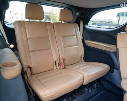 Додж Дюранго, объемом двигателя 0 л и пробегом 270 тыс. км за 16500 $, фото 6 на Automoto.ua