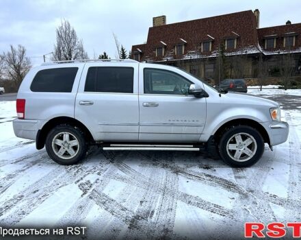 Додж Дюранго, объемом двигателя 5.7 л и пробегом 17100 тыс. км за 9500 $, фото 1 на Automoto.ua