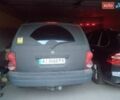 Серый Додж Дюранго, объемом двигателя 5.7 л и пробегом 380 тыс. км за 9999 $, фото 3 на Automoto.ua