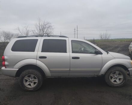 Серый Додж Дюранго, объемом двигателя 4.7 л и пробегом 223 тыс. км за 4699 $, фото 3 на Automoto.ua