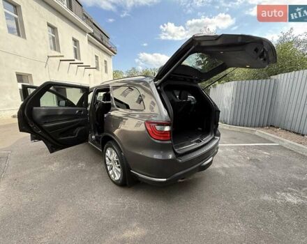 Серый Додж Дюранго, объемом двигателя 3.6 л и пробегом 228 тыс. км за 18500 $, фото 8 на Automoto.ua
