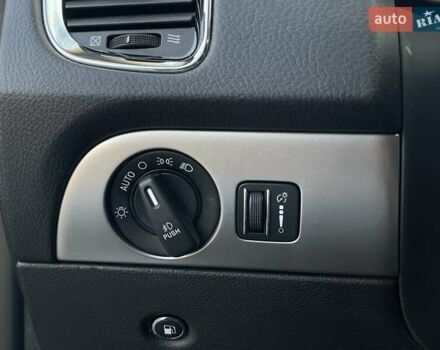 Серый Додж Дюранго, объемом двигателя 3.6 л и пробегом 149 тыс. км за 24500 $, фото 36 на Automoto.ua