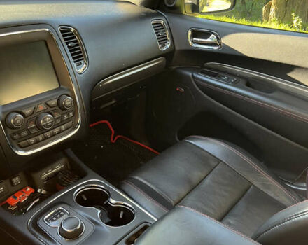 Серый Додж Дюранго, объемом двигателя 5.7 л и пробегом 89 тыс. км за 33500 $, фото 15 на Automoto.ua