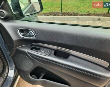 Серый Додж Дюранго, объемом двигателя 3.6 л и пробегом 189 тыс. км за 18888 $, фото 49 на Automoto.ua