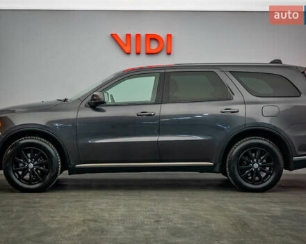 Серый Додж Дюранго, объемом двигателя 3.6 л и пробегом 203 тыс. км за 19348 $, фото 2 на Automoto.ua