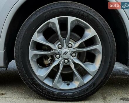 Сірий Додж Durango, об'ємом двигуна 5.65 л та пробігом 134 тис. км за 28699 $, фото 14 на Automoto.ua