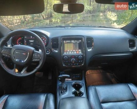 Додж Дюранго 2019 в Лебедине на Automoto.ua Серый Додж Дюранго, объемом двигателя 5.65 л и пробегом 185 тыс. км за 35000 $, фото 12 на Automoto.ua