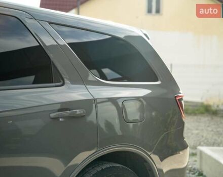 Сірий Додж Durango, об'ємом двигуна 5.65 л та пробігом 101 тис. км за 44700 $, фото 21 на Automoto.ua