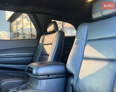 Додж Дюранго 2021 в Ивано-Франковске на Automoto.ua Серый Додж Дюранго, объемом двигателя 3.6 л и пробегом 71 тыс. км за 44000 $, фото 20 на Automoto.ua