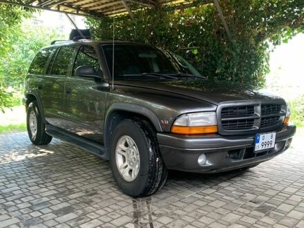 Сірий Додж Durango, об'ємом двигуна 4.7 л та пробігом 184 тис. км за 7500 $, фото 1 на Automoto.ua