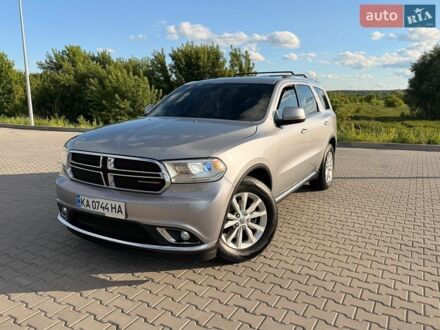 Серый Додж Дюранго, объемом двигателя 3.6 л и пробегом 227 тыс. км за 18000 $, фото 1 на Automoto.ua