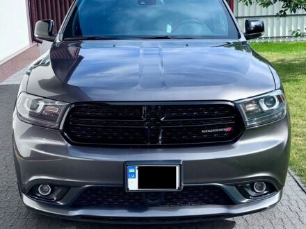 Сірий Додж Durango, об'ємом двигуна 5.65 л та пробігом 192 тис. км за 23500 $, фото 1 на Automoto.ua