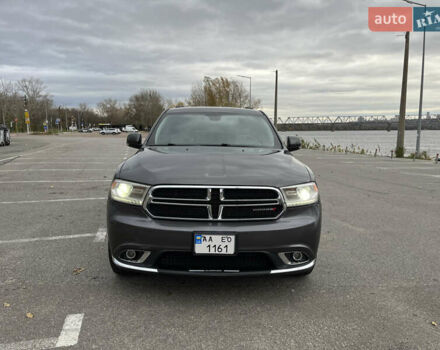 Додж Дюранго 2016 в Киеве на Automoto.ua Серый Додж Дюранго, объемом двигателя 3.6 л и пробегом 268 тыс. км за 16400 $, фото 1 на Automoto.ua