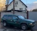 Зеленый Додж Дюранго, объемом двигателя 5.7 л и пробегом 250 тыс. км за 2000 $, фото 1 на Automoto.ua