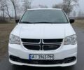 Белый Додж Гранд Караван, объемом двигателя 3.6 л и пробегом 144 тыс. км за 10500 $, фото 1 на Automoto.ua
