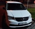 Белый Додж Гранд Караван, объемом двигателя 3.6 л и пробегом 253 тыс. км за 9800 $, фото 1 на Automoto.ua