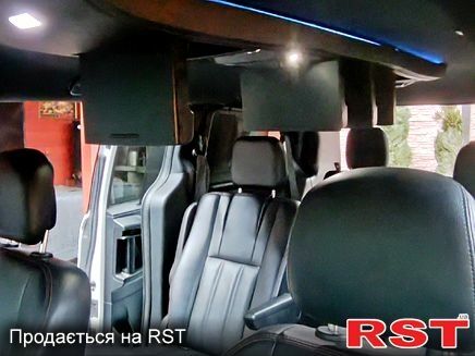 Білий Додж Гранд Караван, об'ємом двигуна 3.6 л та пробігом 180 тис. км за 14800 $, фото 5 на Automoto.ua