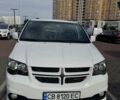 Белый Додж Гранд Караван, объемом двигателя 3.6 л и пробегом 123 тыс. км за 12500 $, фото 1 на Automoto.ua