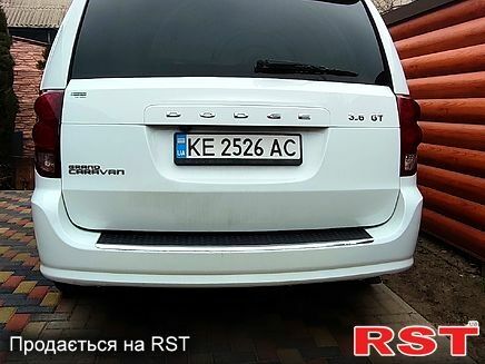 Білий Додж Гранд Караван, об'ємом двигуна 3.6 л та пробігом 180 тис. км за 14800 $, фото 2 на Automoto.ua