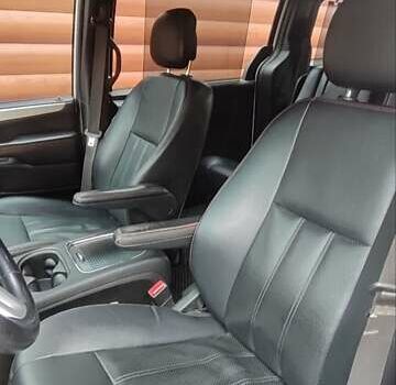 Білий Додж Гранд Караван, об'ємом двигуна 3.6 л та пробігом 182 тис. км за 12300 $, фото 15 на Automoto.ua