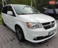 Белый Додж Гранд Караван, объемом двигателя 3.6 л и пробегом 242 тыс. км за 11500 $, фото 1 на Automoto.ua