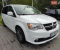 Білий Додж Гранд Караван, об'ємом двигуна 3.6 л та пробігом 242 тис. км за 12000 $, фото 1 на Automoto.ua