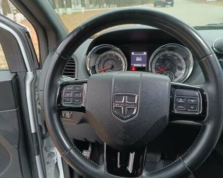 Белый Додж Гранд Караван, объемом двигателя 3.6 л и пробегом 30 тыс. км за 27000 $, фото 21 на Automoto.ua