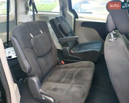 Черный Додж Гранд Караван, объемом двигателя 3.6 л и пробегом 109 тыс. км за 13500 $, фото 9 на Automoto.ua