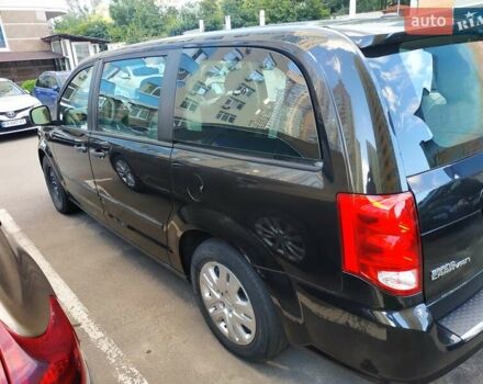 Черный Додж Гранд Караван, объемом двигателя 3.6 л и пробегом 109 тыс. км за 13500 $, фото 3 на Automoto.ua