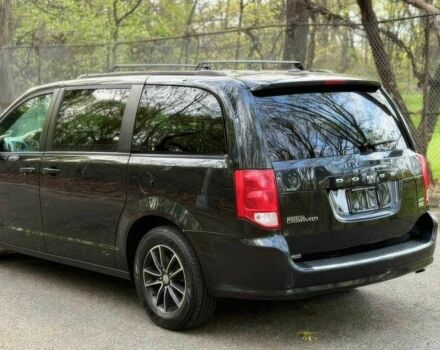 Чорний Додж Гранд Караван, об'ємом двигуна 3.6 л та пробігом 45 тис. км за 6700 $, фото 4 на Automoto.ua