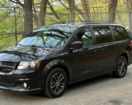 Чорний Додж Гранд Караван, об'ємом двигуна 3.6 л та пробігом 45 тис. км за 6700 $, фото 2 на Automoto.ua