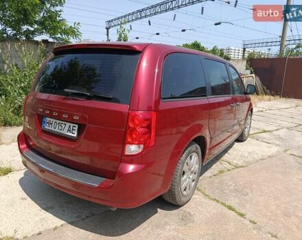 Червоний Додж Гранд Караван, об'ємом двигуна 3.6 л та пробігом 76 тис. км за 12700 $, фото 3 на Automoto.ua