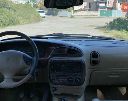 Додж Гранд Караван, объемом двигателя 2.5 л и пробегом 358 тыс. км за 4200 $, фото 11 на Automoto.ua