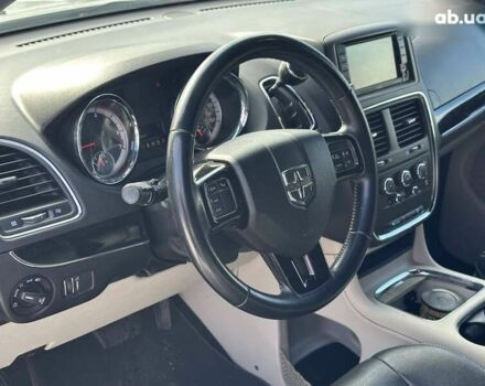 Додж Гранд Караван 2017 в Киеве на Automoto.ua Додж Гранд Караван, объемом двигателя 3.6 л и пробегом 167 тыс. км за 11990 $, фото 13 на Automoto.ua