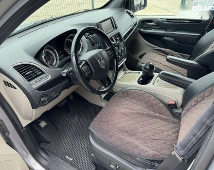 Додж Гранд Караван, об'ємом двигуна 3.6 л та пробігом 169 тис. км за 13490 $, фото 12 на Automoto.ua