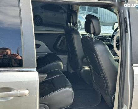 Додж Гранд Караван 2017 в Киеве на Automoto.ua Додж Гранд Караван, объемом двигателя 3.6 л и пробегом 167 тыс. км за 11990 $, фото 27 на Automoto.ua
