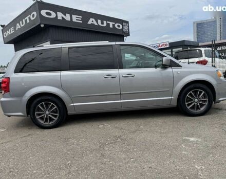 Додж Гранд Караван, об'ємом двигуна 3.6 л та пробігом 169 тис. км за 13490 $, фото 5 на Automoto.ua